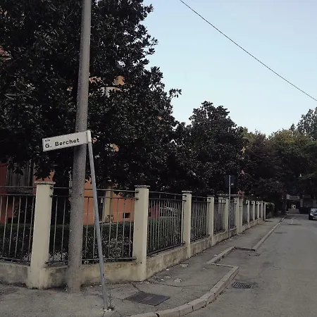 Venice Mestre Station Гостевой дом *